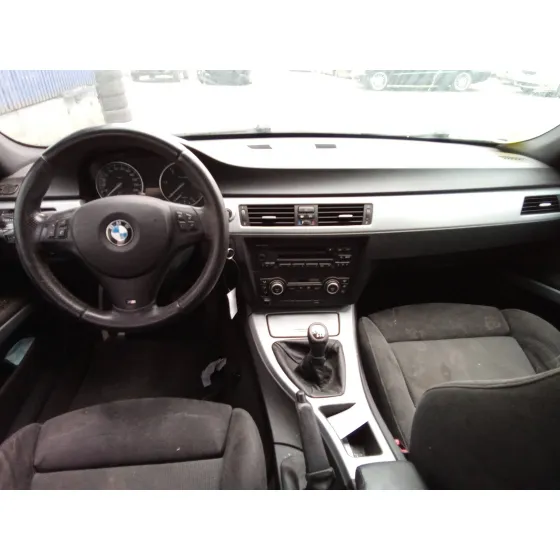 BMW SERIE 3 BERLINA (E90) '2009 2.0 TURBODIESEL CAT NEGRO
