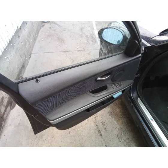 BMW SERIE 3 BERLINA (E90) '2009 2.0 TURBODIESEL CAT NEGRO
