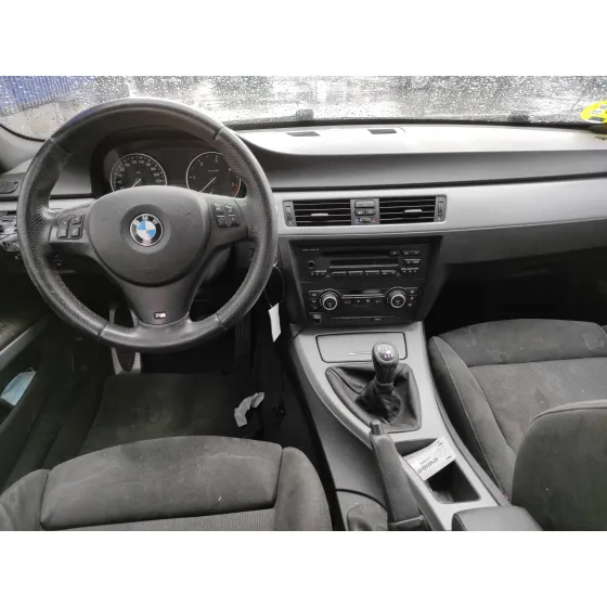 BMW SERIE 3 BERLINA (E90) '2009 2.0 TURBODIESEL CAT NEGRO