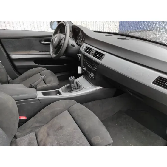 BMW SERIE 3 BERLINA (E90) '2009 2.0 TURBODIESEL CAT NEGRO