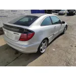 MERCEDES-BENZ CLASE C (W203) SPORTCOUPE MERCEDES CLASE C (W203) SPORTCOUPE '2002 2.0 COMPRESOR CAT PLATA 2000