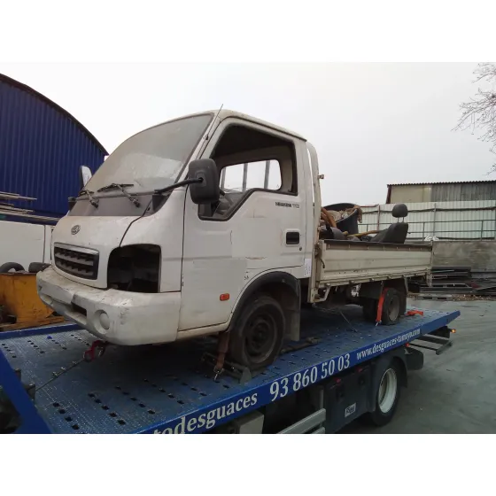 KIA K - SERIE 2700 / 2500 '2004 * BLANCO