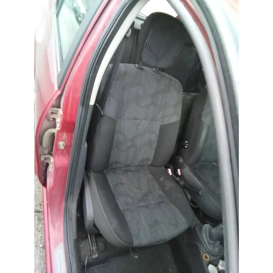 DACIA SANDERO '2008 1.4 CAT GRANATE
