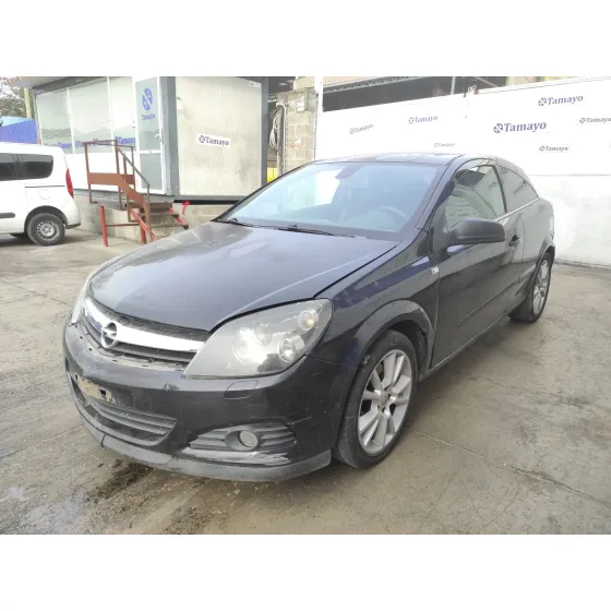 OPEL ASTRA GTC '2006 1.9 CDTI NEGRO