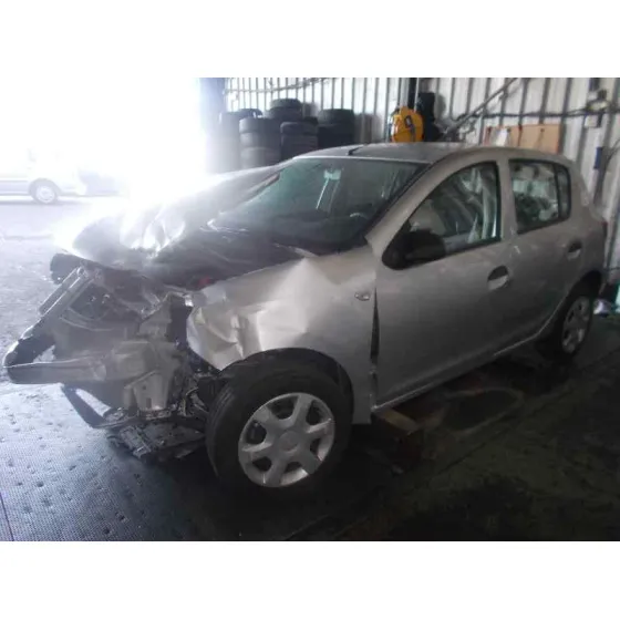 DACIA SANDERO '2015 1.2 16V CAT (BIVALENT. GASOLINA / GPL) PLATA