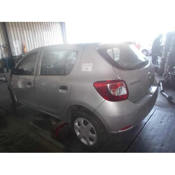 DACIA SANDERO '2015 1.2 16V CAT (BIVALENT. GASOLINA / GPL) PLATA