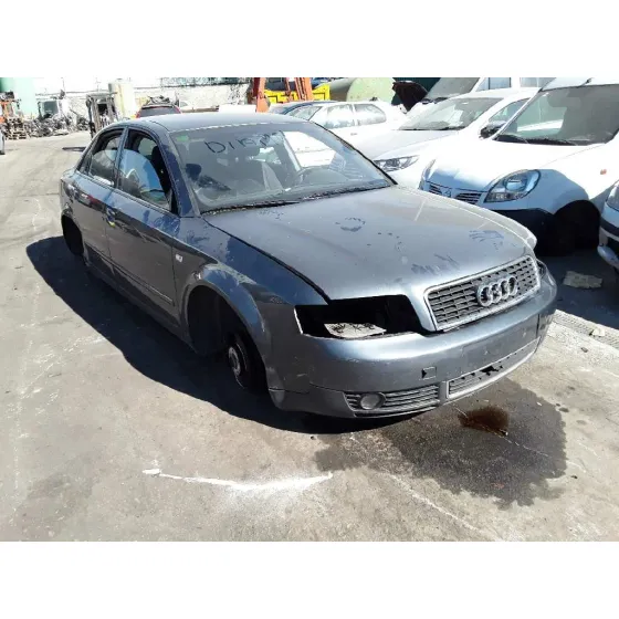 AUDI A4 BERLINA (8E) '2002 1.9 TDI GRIS
