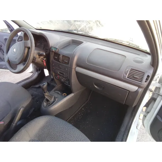 RENAULT CLIO II FASE II (B/CB0) '2008 1.5 DCI DIESEL BLANCO
