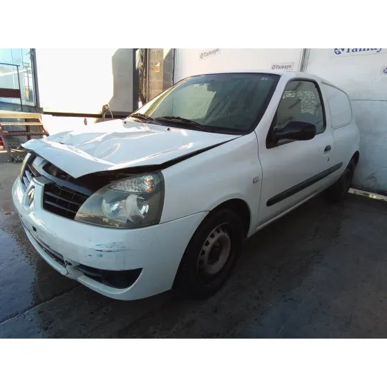 RENAULT CLIO II FASE II (B/CB0) '2008 1.5 DCI DIESEL BLANCO