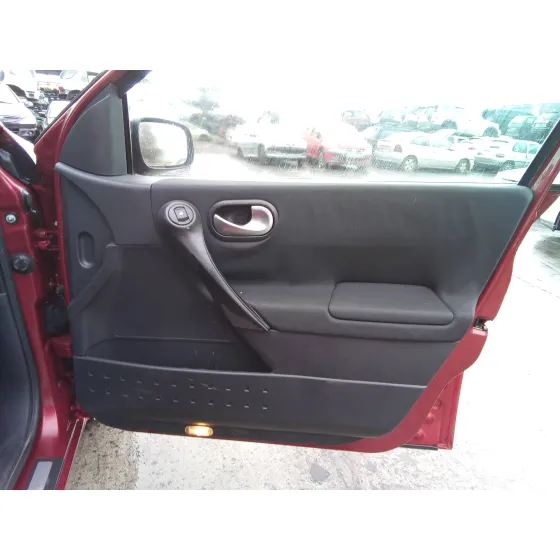 RENAULT MEGANE II FAMILIAR '2004 1.9 DCI DIESEL GRANATE