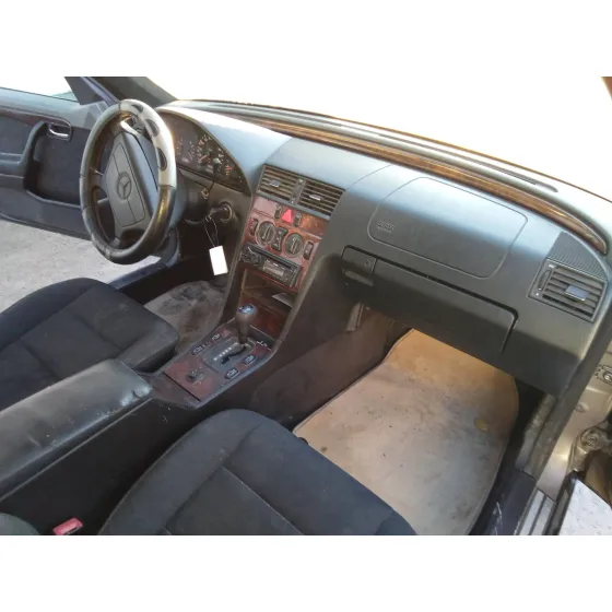 MERCEDES CLASE C (W202) BERLINA '1997 2.5 20V TURBODIESEL CAT GRIS OSCURO