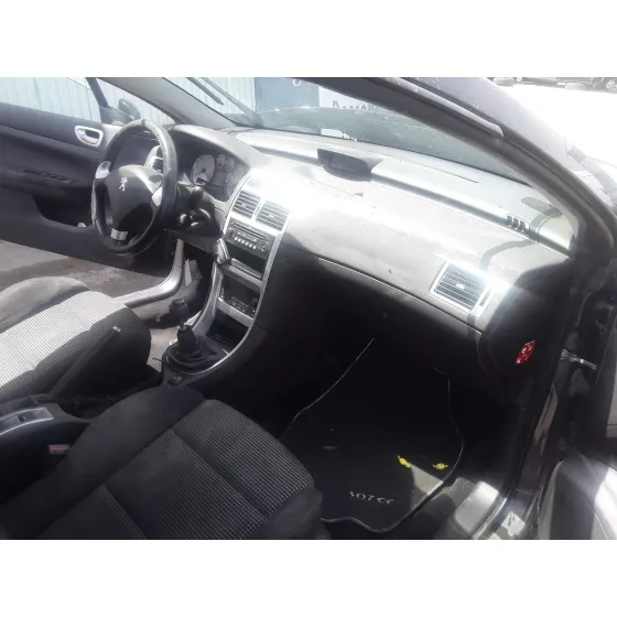 PEUGEOT 307 CC (S2) '2006 2.0 16V HDI FAP CAT (RHR / DW10BTED4) NEGRO
