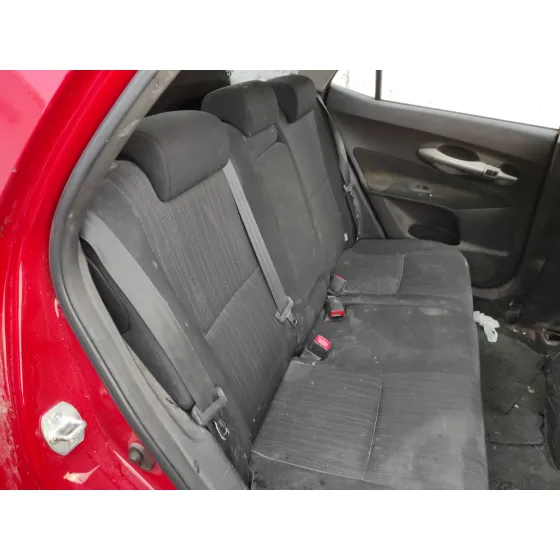 TOYOTA AURIS '2008 1.6 16V CAT ROJO