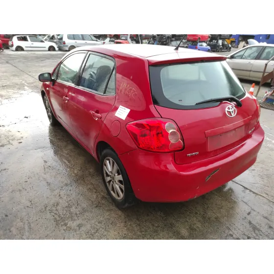 TOYOTA AURIS '2008 1.6 16V CAT ROJO