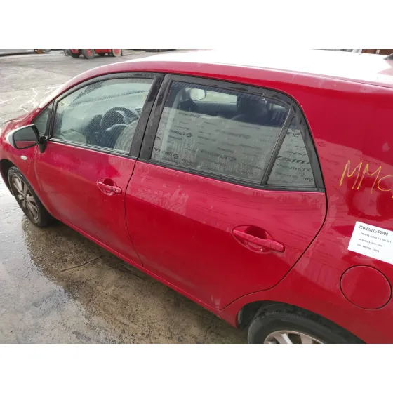 TOYOTA AURIS '2008 1.6 16V CAT ROJO