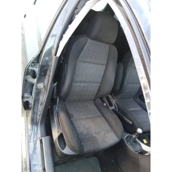 PEUGEOT 307 BREAK / SW (S1) '2004 2.0 16V CAT NEGRO