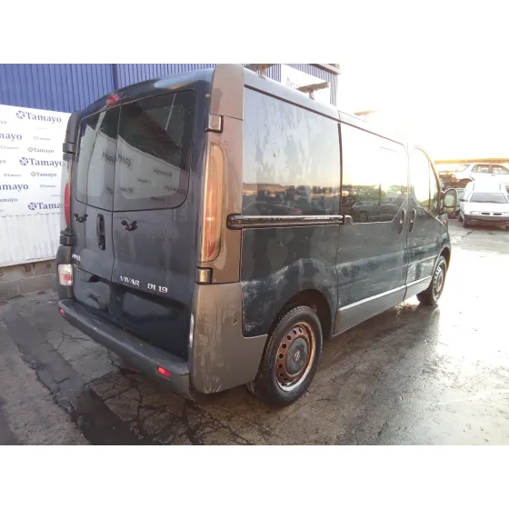OPEL VIVARO '2003 1.9 CDTI CAT (F9Q-762) NEGRO