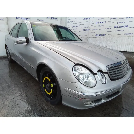 MERCEDES CLASE E (W211) BERLINA '2003 2.7 CDI CAT PLATA
