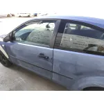 FORD FOCUS BERLINA (CAP) FORD FOCUS BERLINA (CAP) '2006 1.6 16V CAT AZUL MARINO 2004
