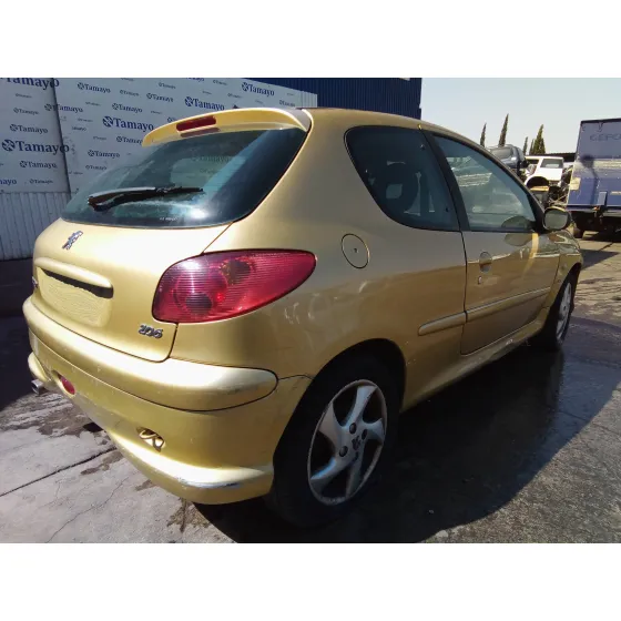 PEUGEOT 206 BERLINA '2003 2.0 HDI CAT DORADO