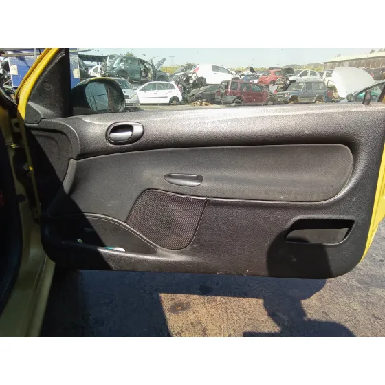 PEUGEOT 206 BERLINA '2003 2.0 HDI CAT DORADO