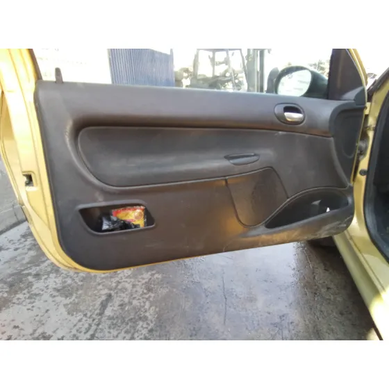PEUGEOT 206 BERLINA '2003 2.0 HDI CAT DORADO