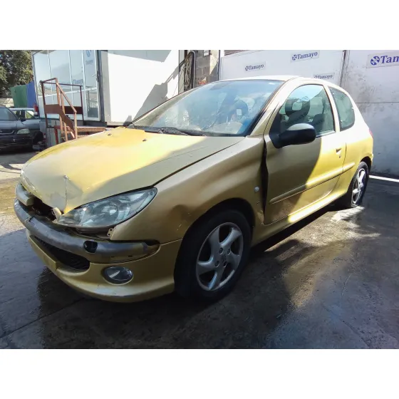 PEUGEOT 206 BERLINA '2003 2.0 HDI CAT DORADO
