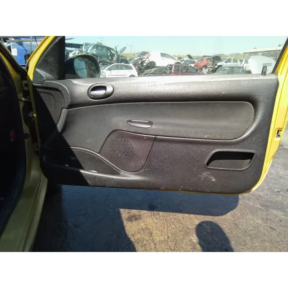 PEUGEOT 206 BERLINA '2003 2.0 HDI CAT DORADO