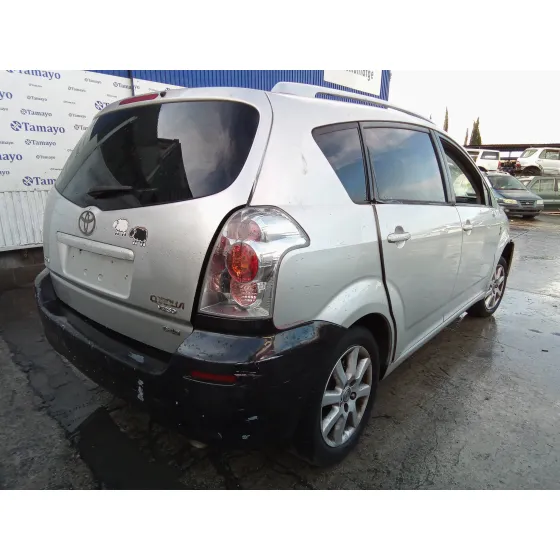 TOYOTA COROLLA VERSO (R1) '2006 2.2 D-CAT PLATA