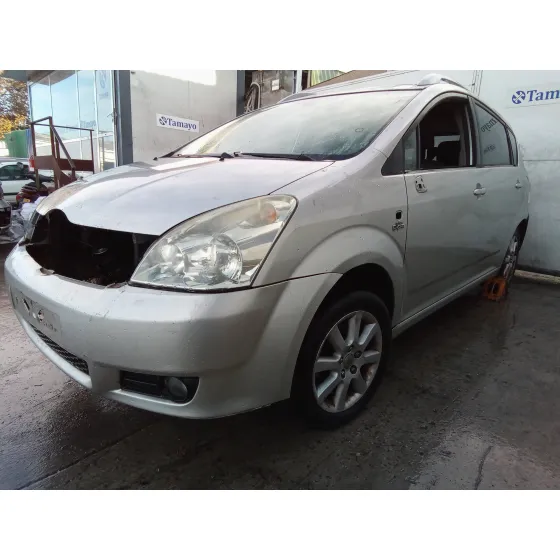 TOYOTA COROLLA VERSO (R1) '2006 2.2 D-CAT PLATA