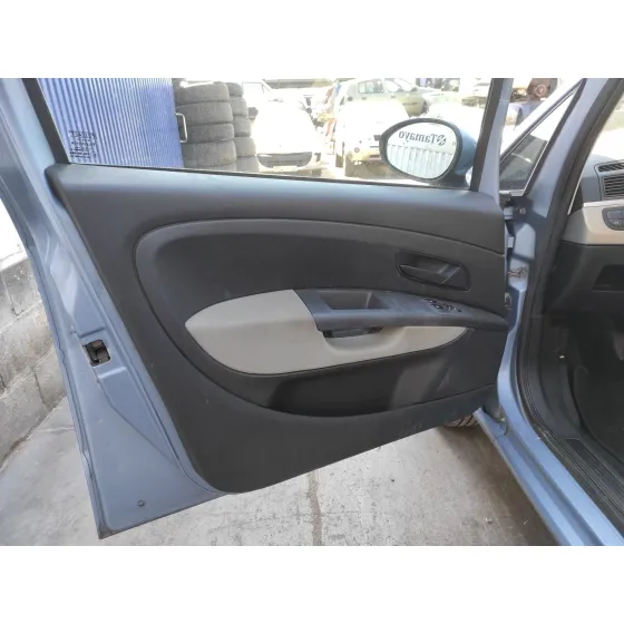 FIAT GRANDE PUNTO (199) '2007 1.4 CAT CELESTE