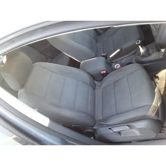 VOLKSWAGEN TOURAN (1T1) '2003 1.9 TDI GRIS