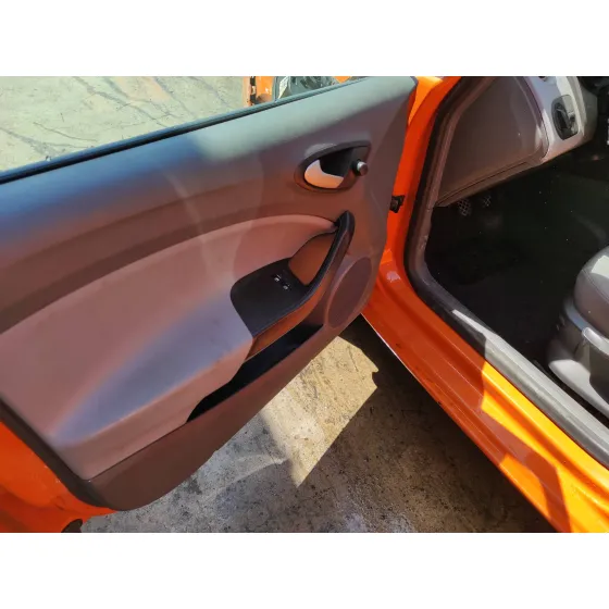 SEAT IBIZA (6J5) '2009 1.4 16V NARANJA