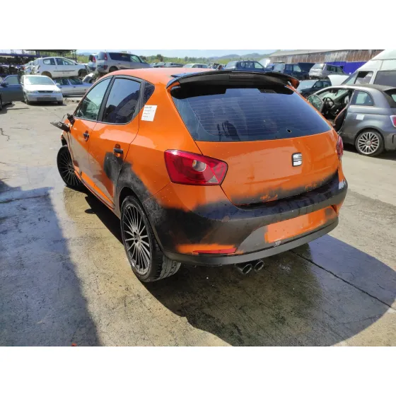 SEAT IBIZA (6J5) '2009 1.4 16V NARANJA