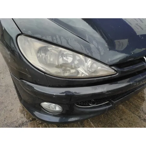 PEUGEOT 206 BERLINA '2005 1.4 HDI NEGRO