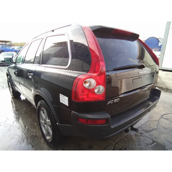 VOLVO XC90 '2006 2.4 DIESEL CAT NEGRO