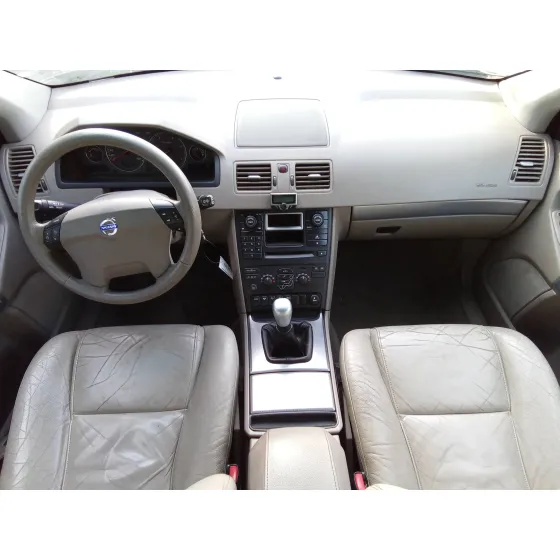 VOLVO XC90 '2006 2.4 DIESEL CAT NEGRO