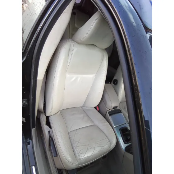 VOLVO XC90 '2006 2.4 DIESEL CAT NEGRO