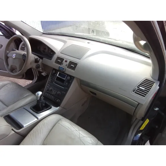 VOLVO XC90 '2006 2.4 DIESEL CAT NEGRO