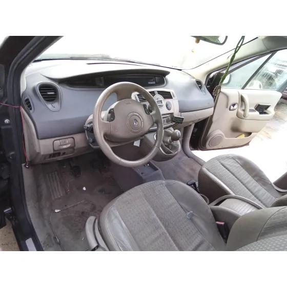 RENAULT SCENIC II '2006 1.9 DCI NEGRO