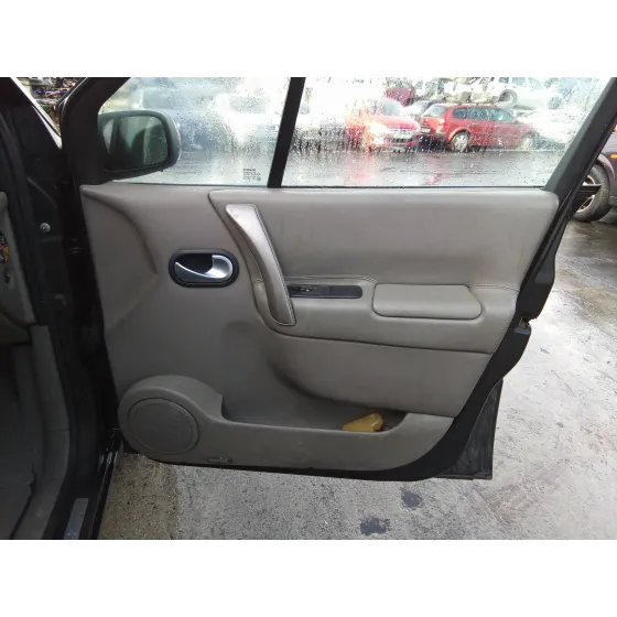 RENAULT SCENIC II '2006 1.9 DCI NEGRO