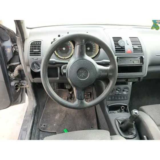 Volkswagen POLO (6N2) 1999