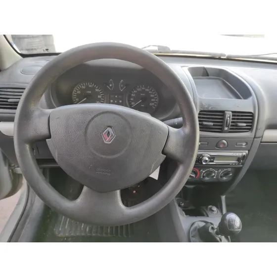 RENAULT CLIO II FASE II (B/CB0) '2003 1.5 DCI DIESEL VERDE