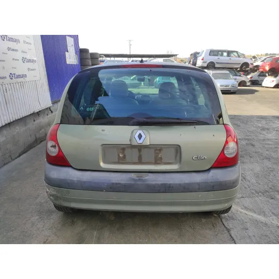 RENAULT CLIO II FASE II (B/CB0) '2003 1.5 DCI DIESEL VERDE