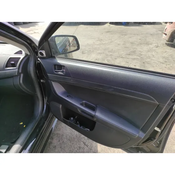 MITSUBISHI LANCER BERLINA (CY0) '2009 * NEGRO