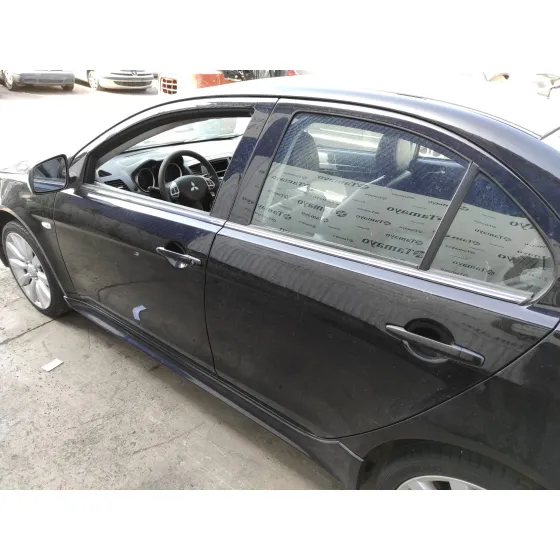 MITSUBISHI LANCER BERLINA (CY0) '2009 * NEGRO