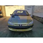PEUGEOT 206 BERLINA PEUGEOT 206 BERLINA '2003 * DORADO 1998