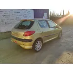 PEUGEOT 206 BERLINA PEUGEOT 206 BERLINA '2003 * DORADO 1998