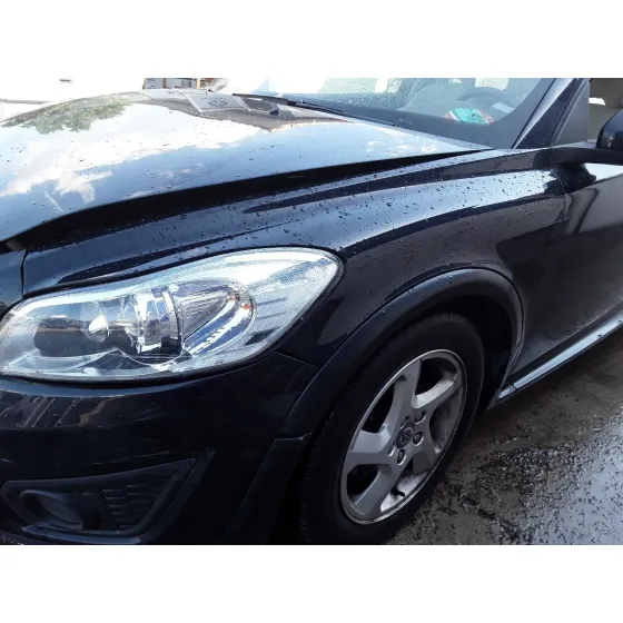 VOLVO C30 '2011 1.6 DIESEL CAT NEGRO