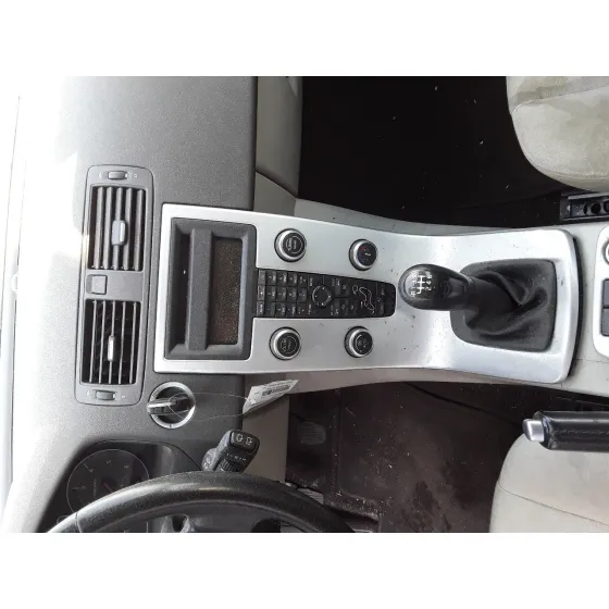 VOLVO C30 '2011 1.6 DIESEL CAT NEGRO